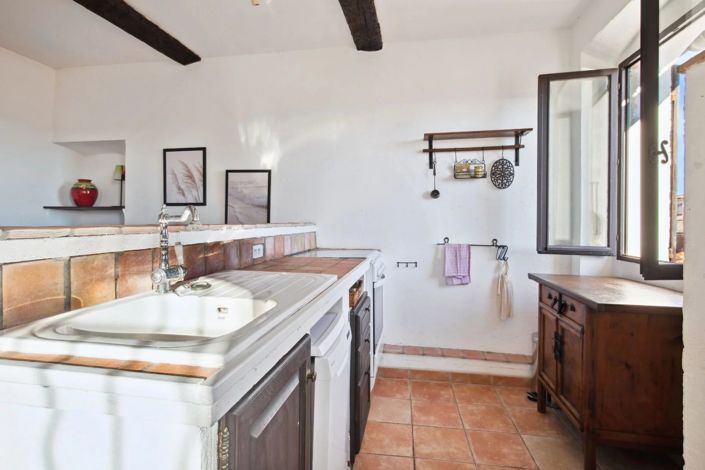 Image No.13-4 Bed House for sale
