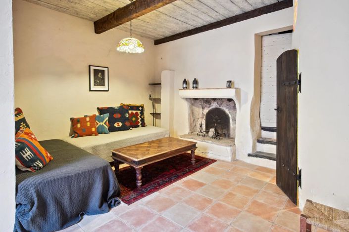 Image No.25-4 Bed House for sale