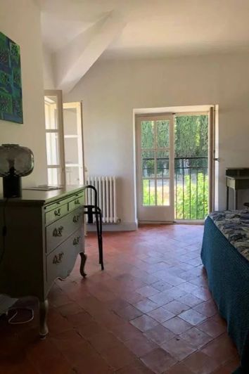 Image No.7-6 Bed House for sale