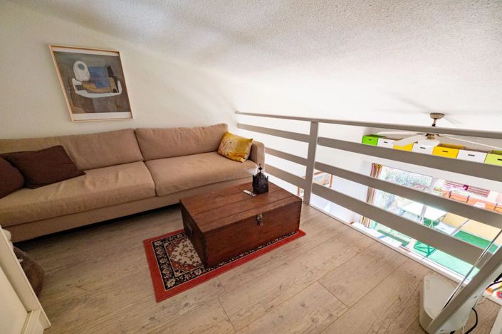 Image No.12-2 Bed Apartment for sale