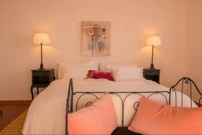 Image No.28-7 Bed House for sale