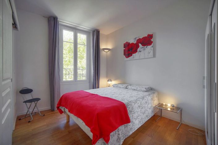 Image No.10-2 Bed Apartment for sale