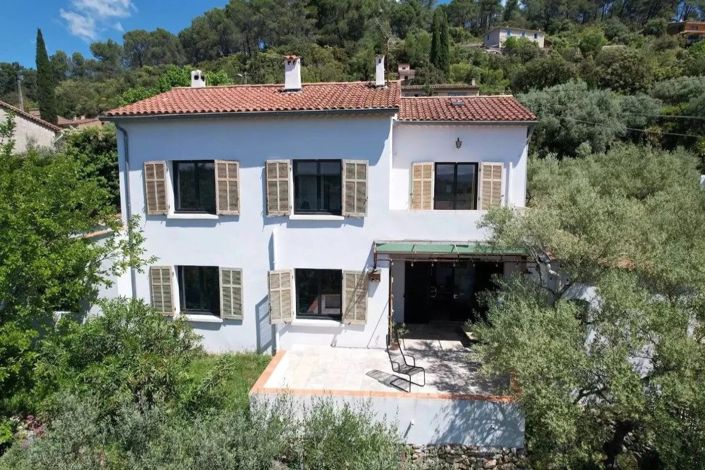 Image No.2-4 Bed House for sale