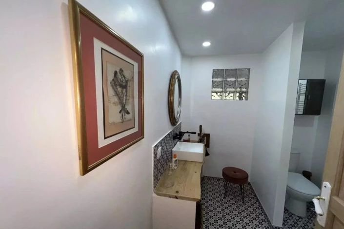 Image No.25-4 Bed House for sale