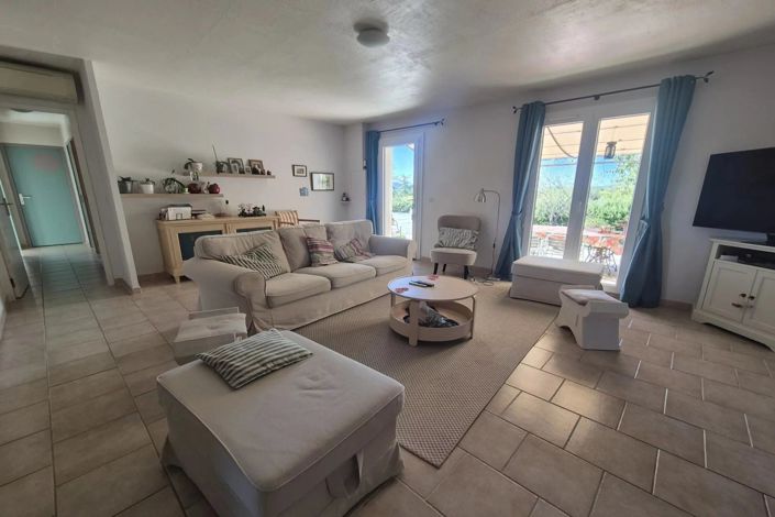 Image No.16-4 Bed House for sale