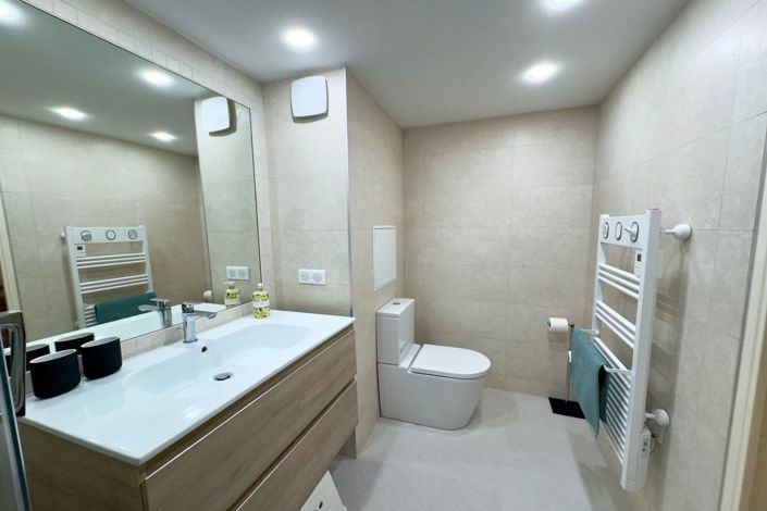 Image No.17-1 Bed Apartment for sale