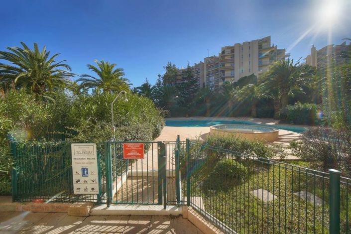 Image No.19-1 Bed Apartment for sale