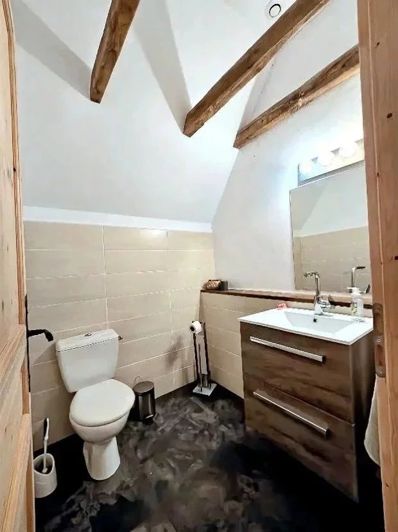 Image No.21-5 Bed House for sale