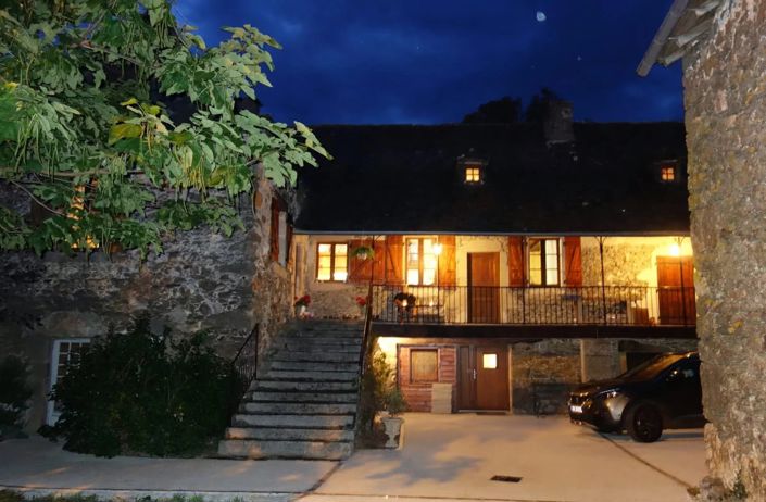 Image No.28-5 Bed House for sale