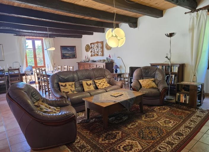 Image No.5-5 Bed House for sale