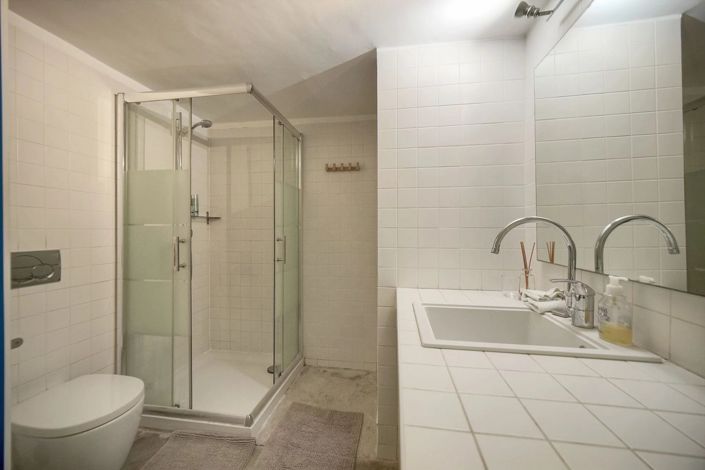 Image No.21-4 Bed Apartment for sale