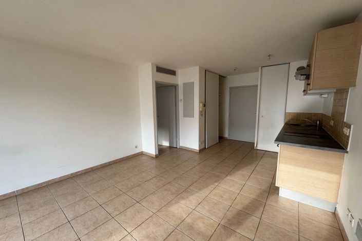 Image No.20-1 Bed Apartment for sale