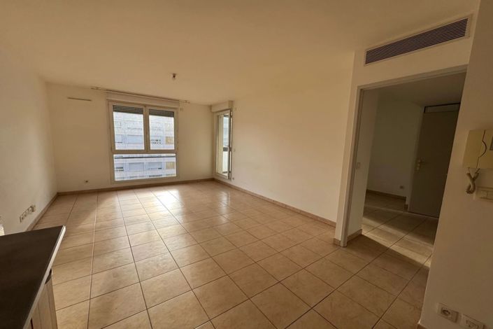 Image No.21-1 Bed Apartment for sale