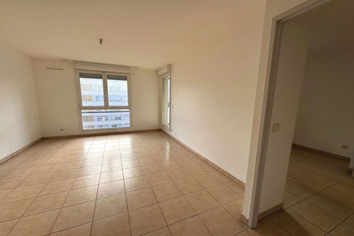 Image No.23-1 Bed Apartment for sale