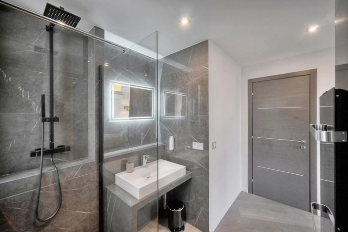 Image No.11-2 Bed Apartment for sale