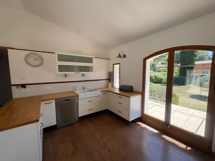 Image No.11-4 Bed House for sale