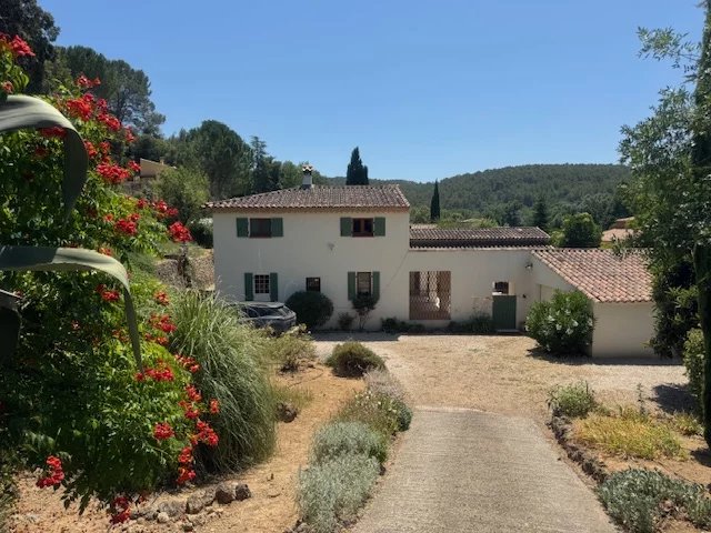 Image No.2-4 Bed House for sale