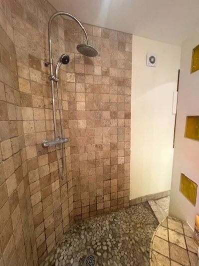 Image No.23-4 Bed House for sale