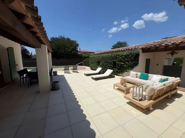 Image No.7-4 Bed House for sale