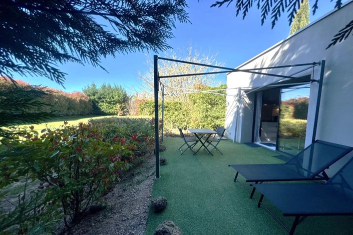 Image No.20-4 Bed House for sale