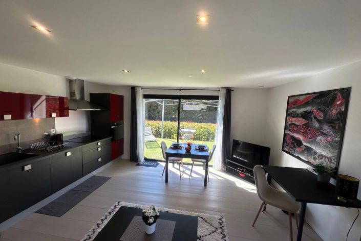 Image No.22-4 Bed House for sale
