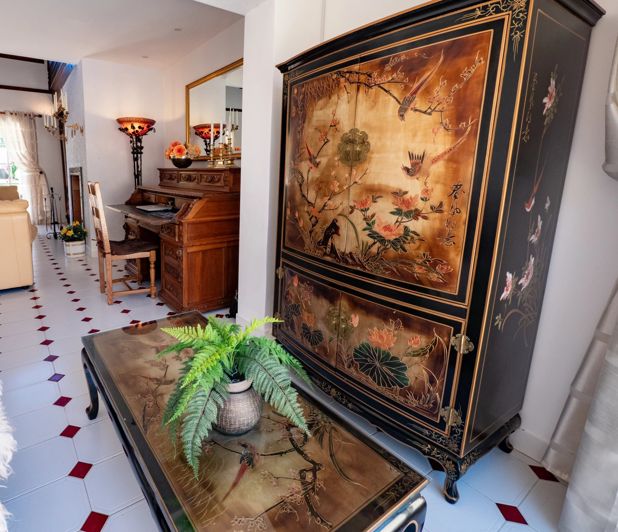 Image No.27-5 Bed House for sale