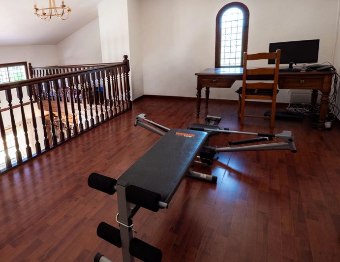 Image No.28-5 Bed House for sale