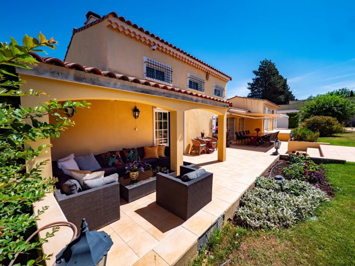 Image No.4-5 Bed House for sale