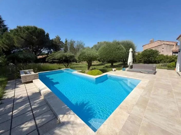 Image No.12-3 Bed House for sale
