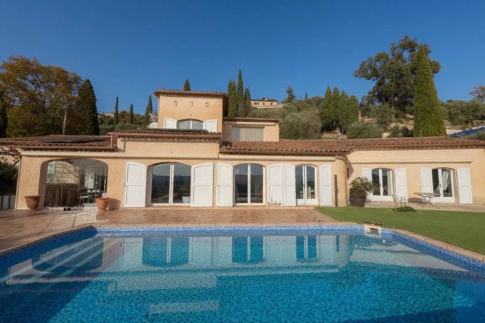 Image No.4-4 Bed House for sale
