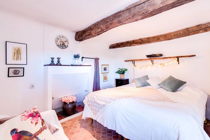 Image No.20-1 Bed House for sale