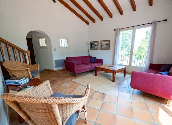 Image No.5-5 Bed House for sale