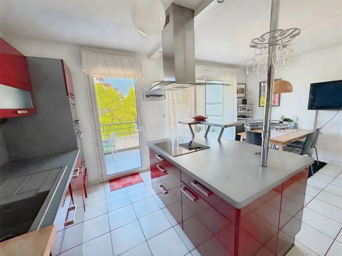 Image No.7-2 Bed Apartment for sale