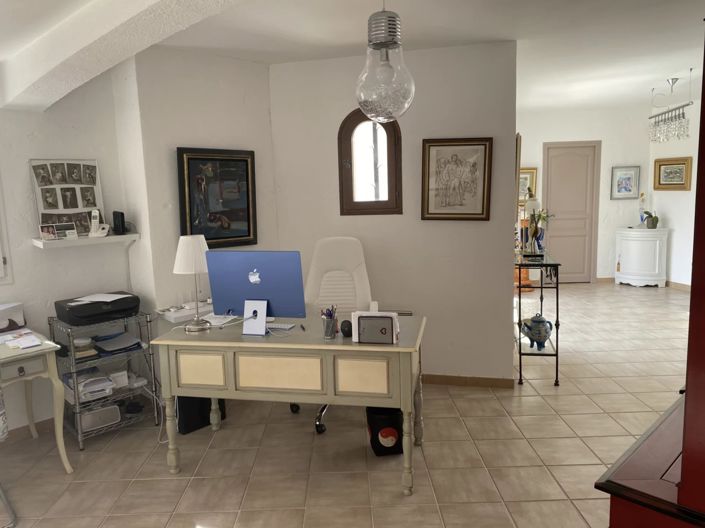 Image No.13-4 Bed Villa for sale