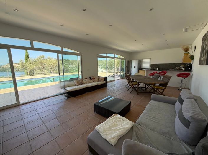 Image No.25-3 Bed House for sale
