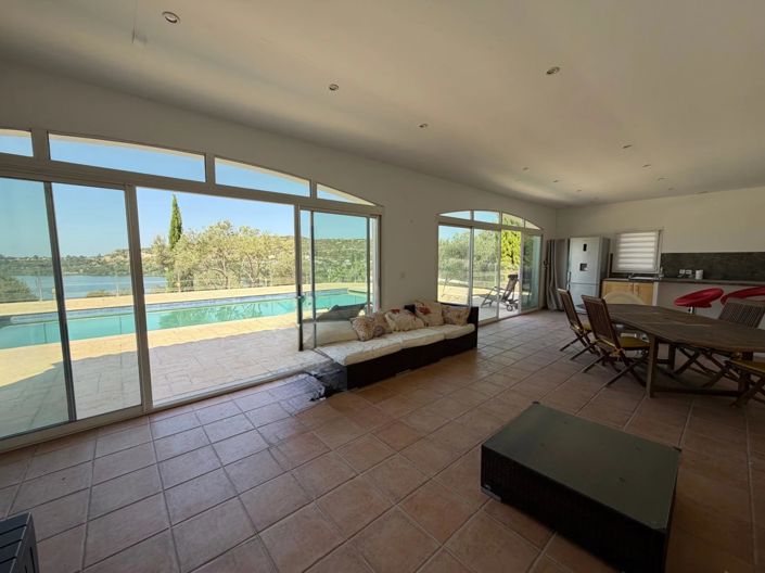 Image No.26-3 Bed House for sale