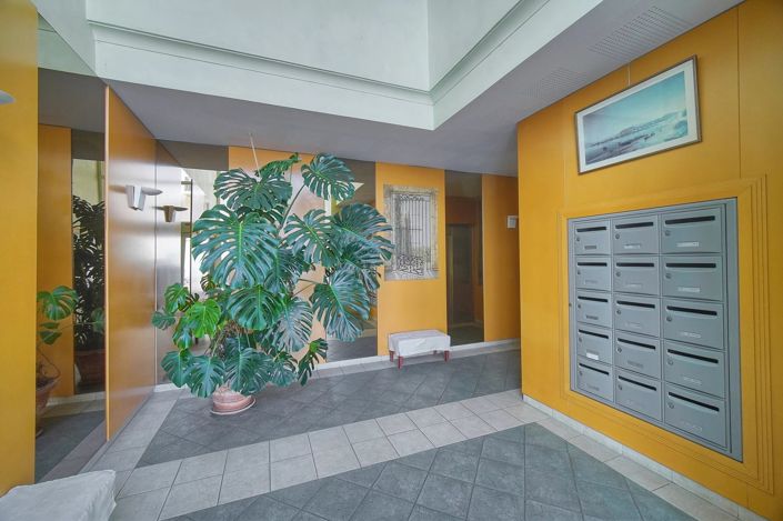 Image No.21-2 Bed Apartment for sale
