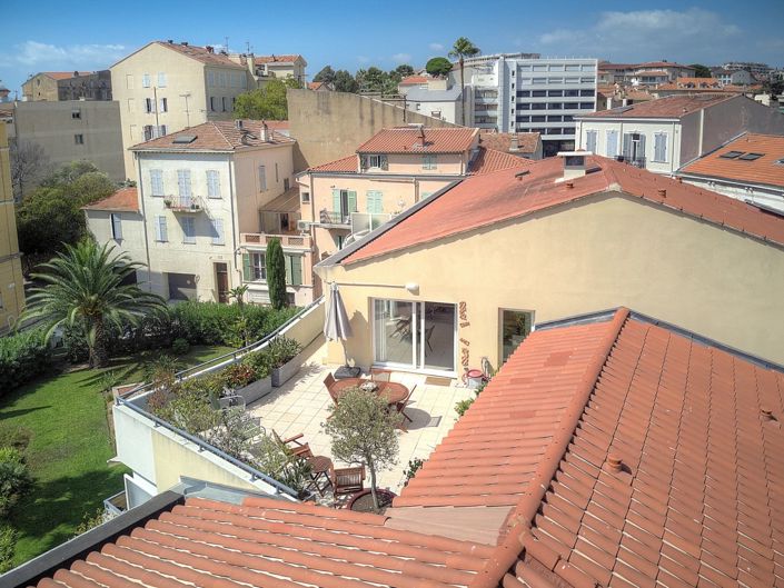Image No.23-2 Bed Apartment for sale