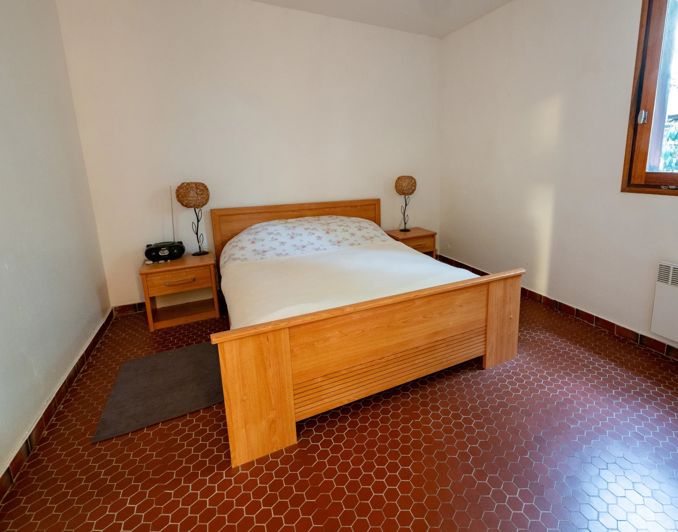 Image No.11-1 Bed Apartment for sale