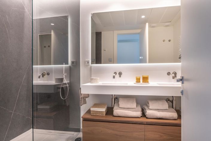 Image No.16-3 Bed Property for sale