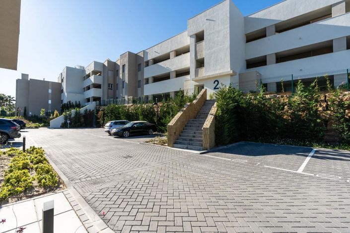 Image No.26-2 Bed Property for sale