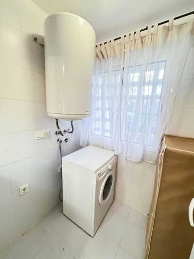 Image No.28-2 Bed Property for sale