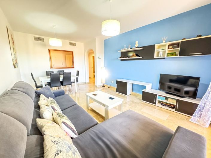 Image No.10-2 Bed Property for sale