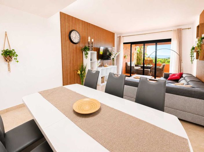 Image No.13-2 Bed Property for sale