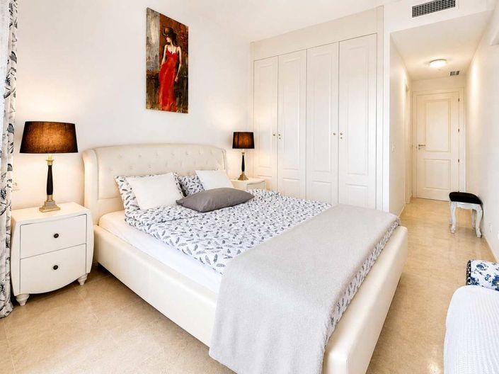 Image No.19-2 Bed Property for sale