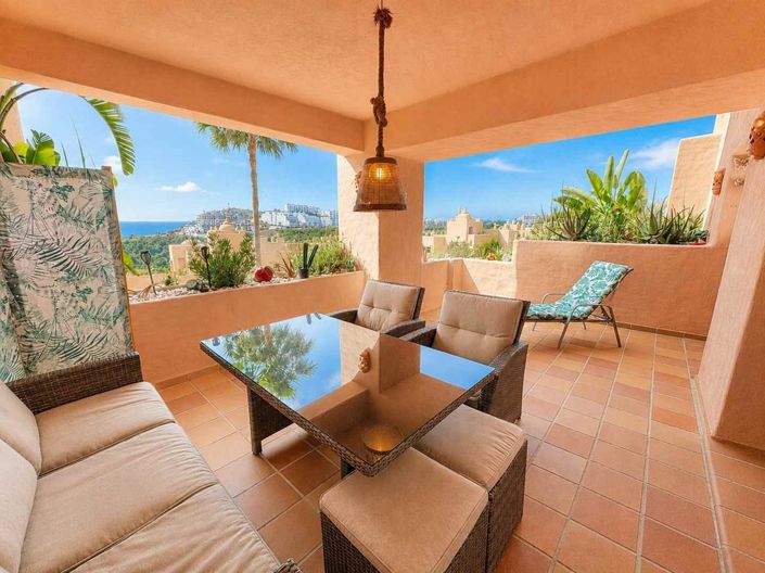 Image No.2-2 Bed Property for sale