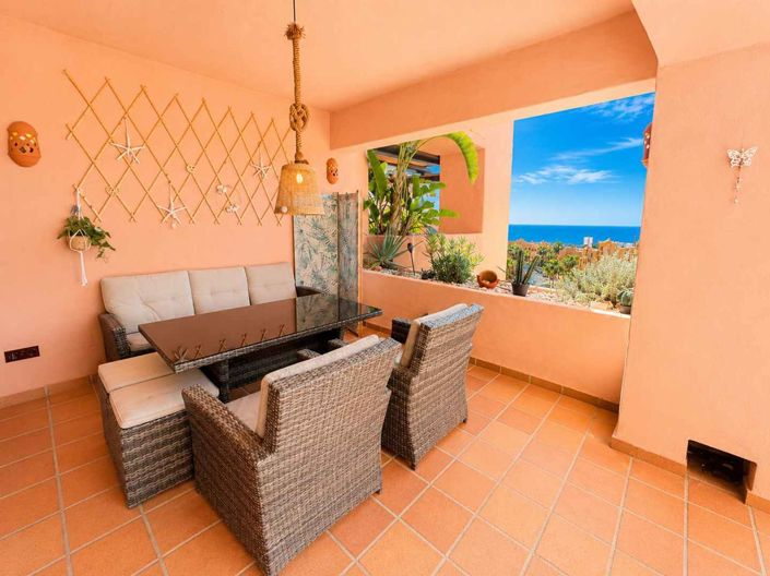 Image No.3-2 Bed Property for sale