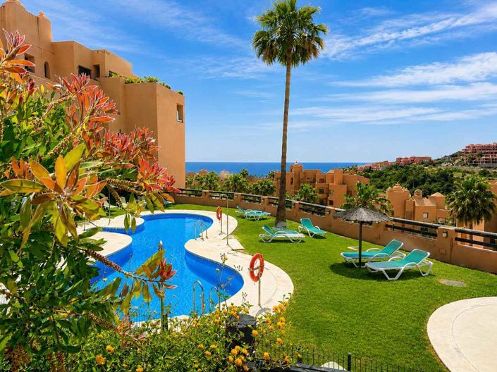 Image No.42-2 Bed Property for sale