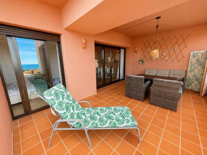 Image No.5-2 Bed Property for sale