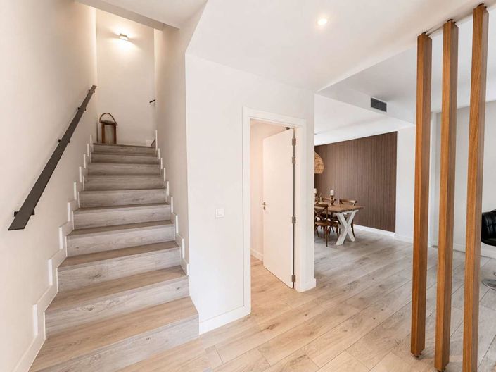 Image No.20-3 Bed Property for sale